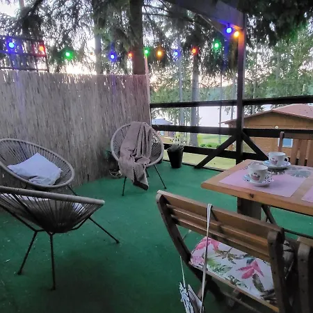 Lake's House 24 *